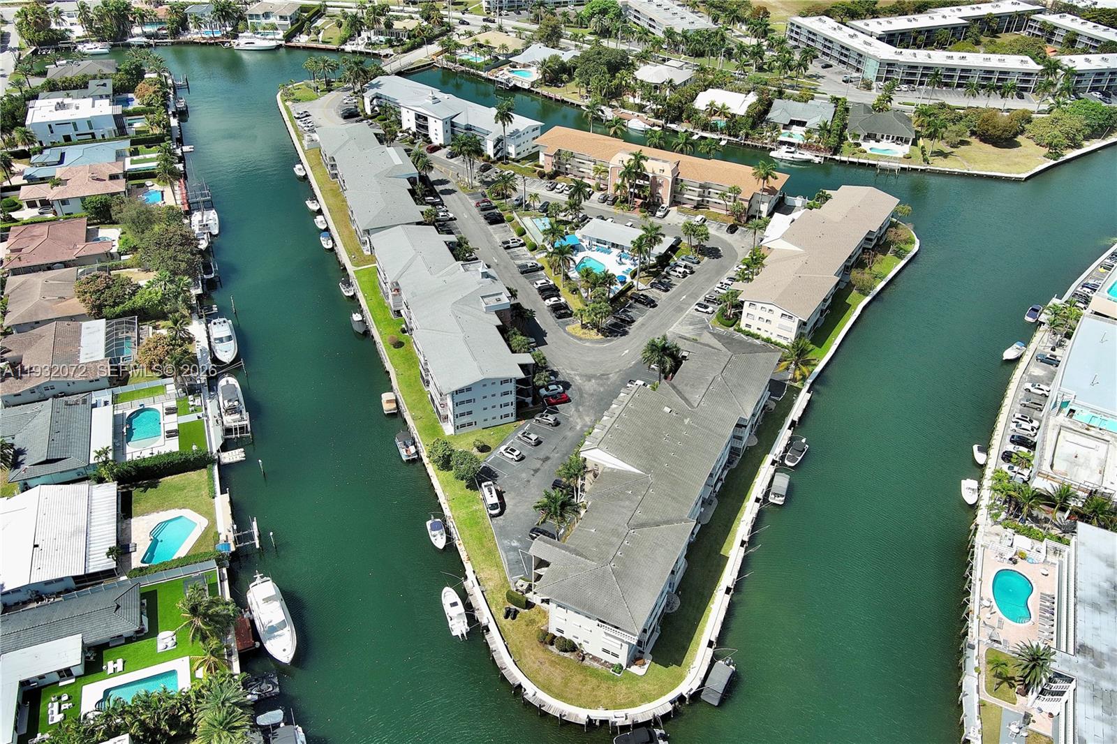 ISLE OF PARADISE CO-OP - Residential