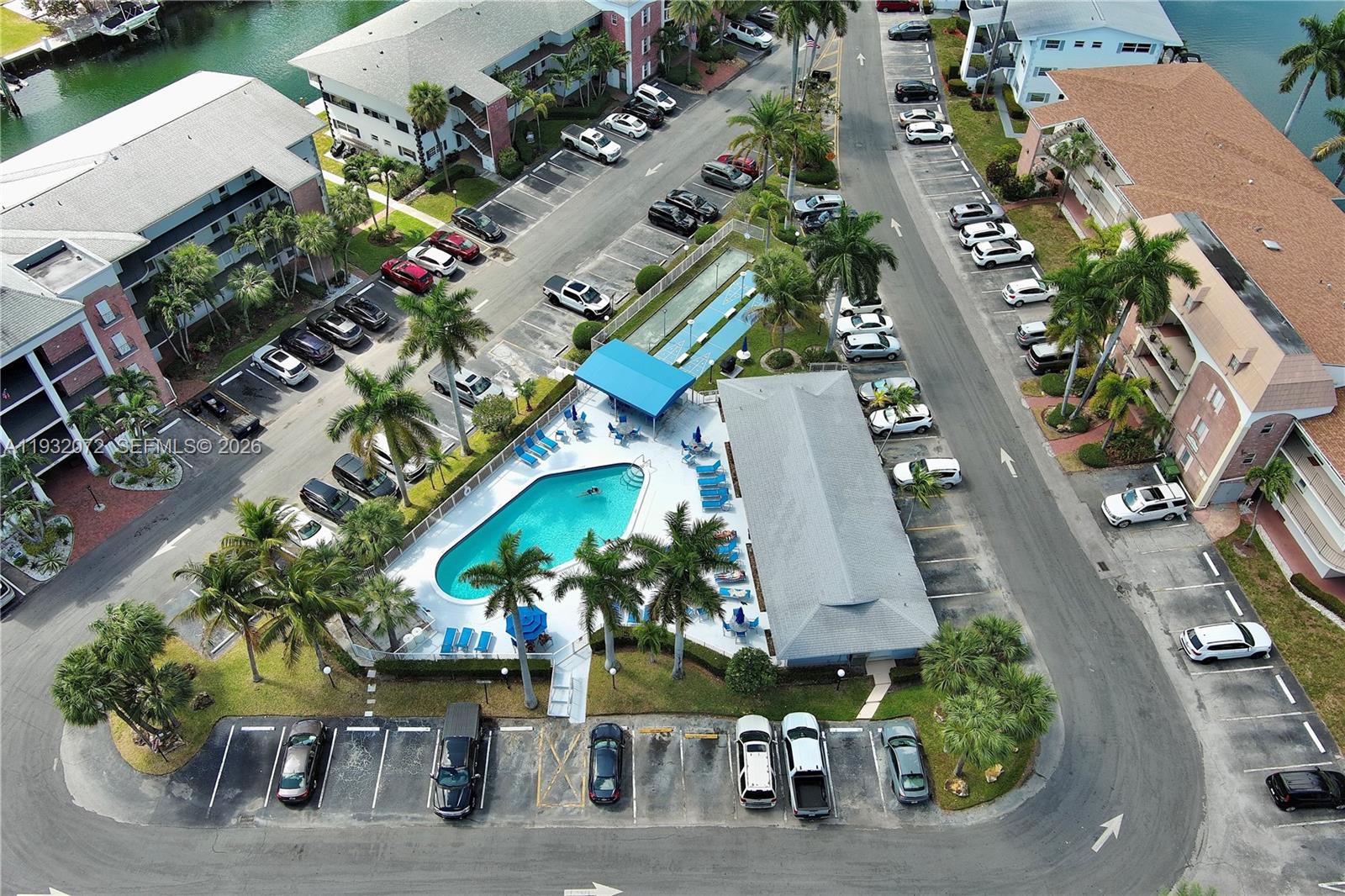 ISLE OF PARADISE CO-OP - Residential