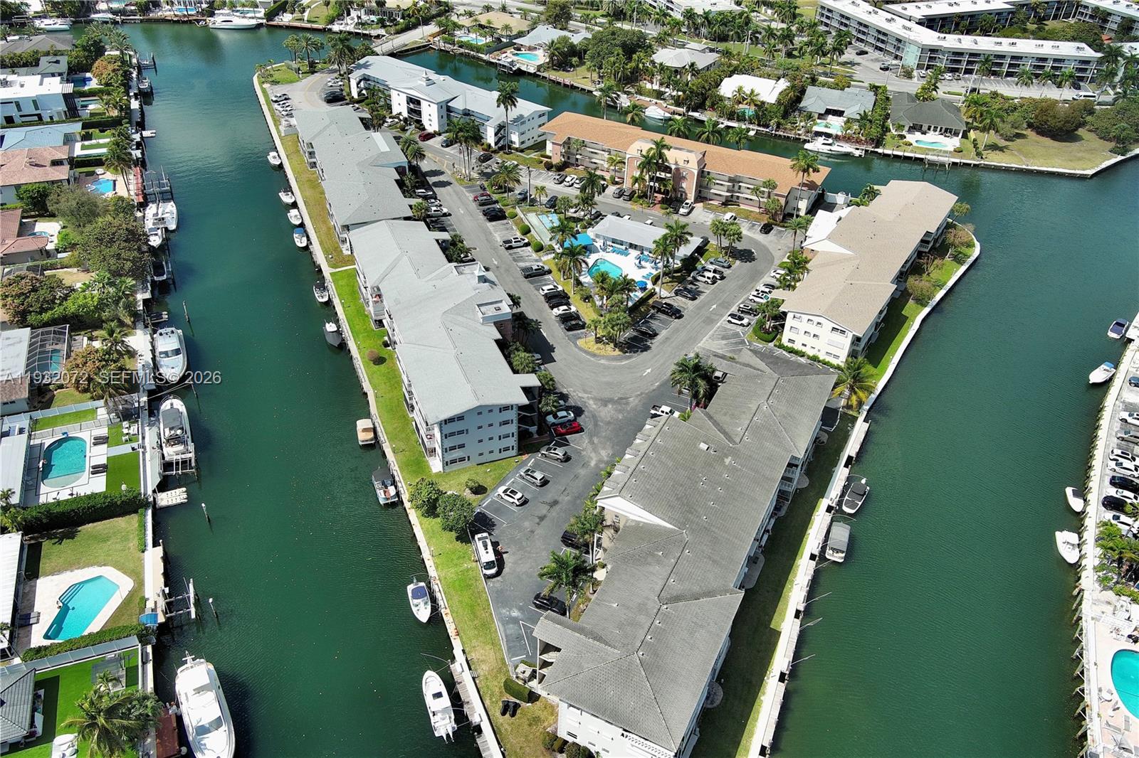 ISLE OF PARADISE CO-OP - Residential