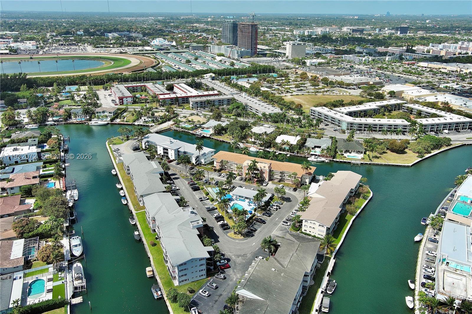 ISLE OF PARADISE CO-OP - Residential