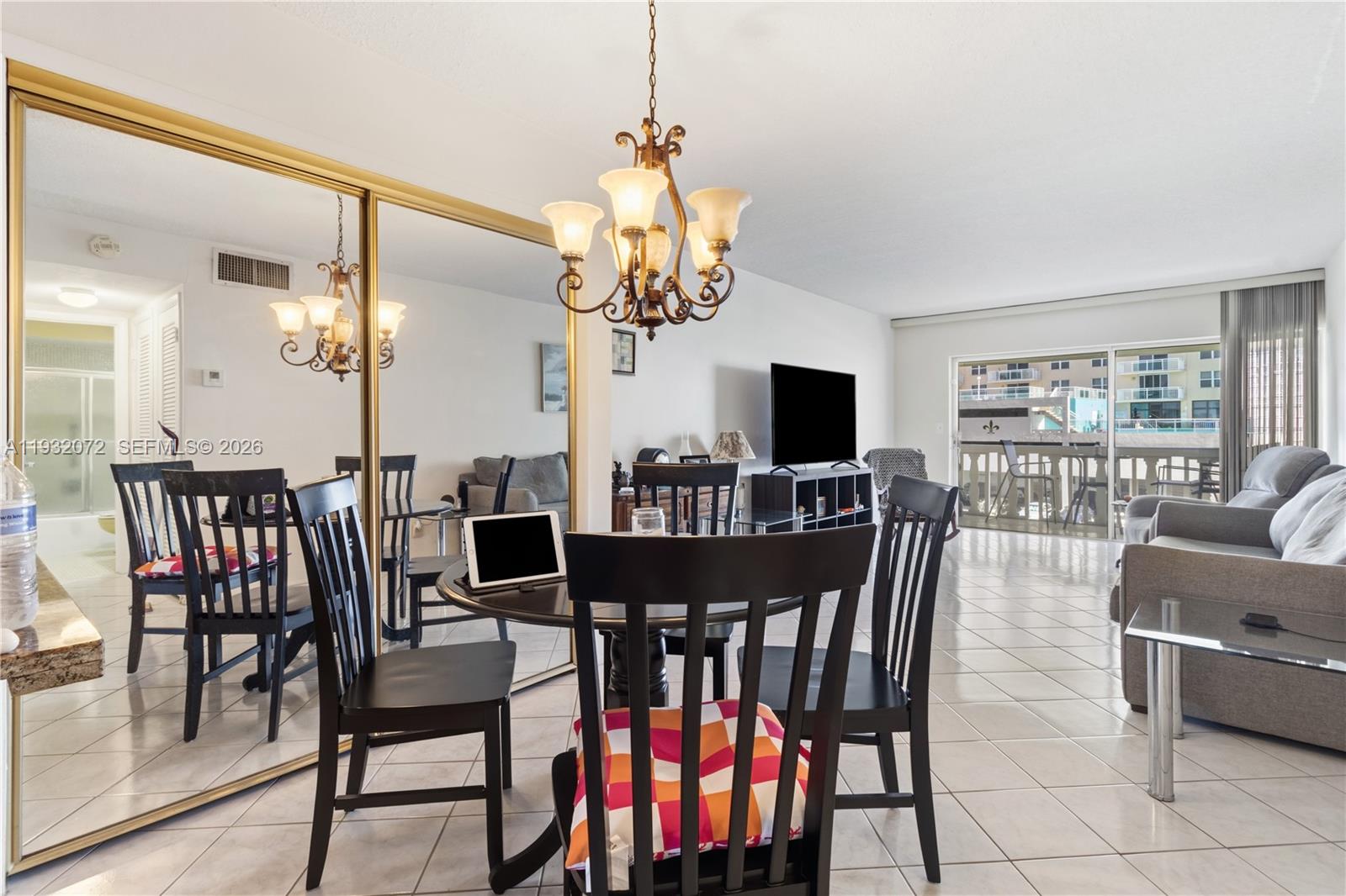 ISLE OF PARADISE CO-OP - Residential