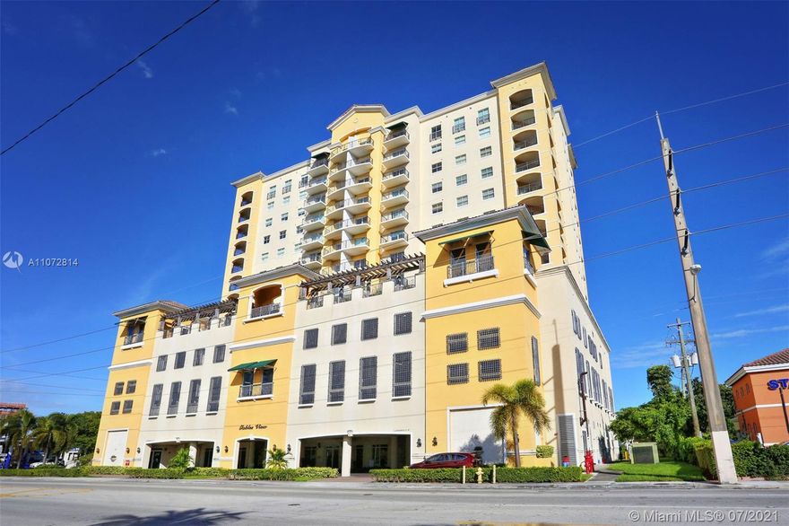 GABLES VIEW - Luxury 2/2/ Apartment , 2 Covered Parking Spaces, Storage, Washer & Dryer in Unit. Extra Large Balcony with Panoramic View to Miami Skyline and Coconut Grove. Marble Floors and Wood Floors in Bedrooms. Crown Molding , Glass Shower Door , Verticals and Blinds. No Pet, No Smoking . NO EXCEPTIONS.