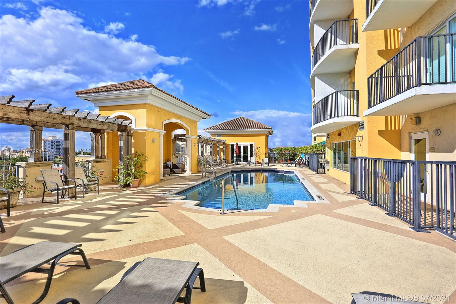 GABLES VIEW CONDO - Residential Lease