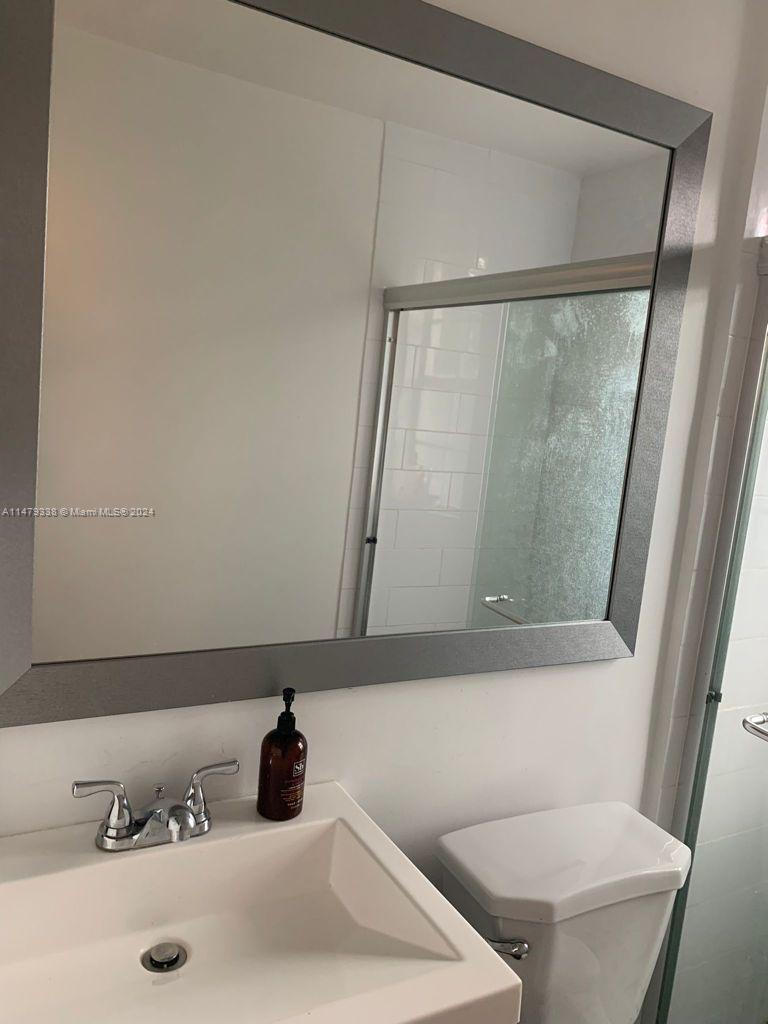 Miami Beach, Florida 33139, United States, 2 Bedrooms Bedrooms, ,1 BathroomBathrooms,Residential,Active,69137