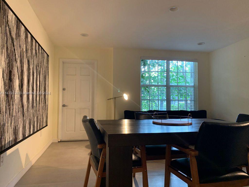 Miami Beach, Florida 33139, United States, 2 Bedrooms Bedrooms, ,1 BathroomBathrooms,Residential,Active,69137