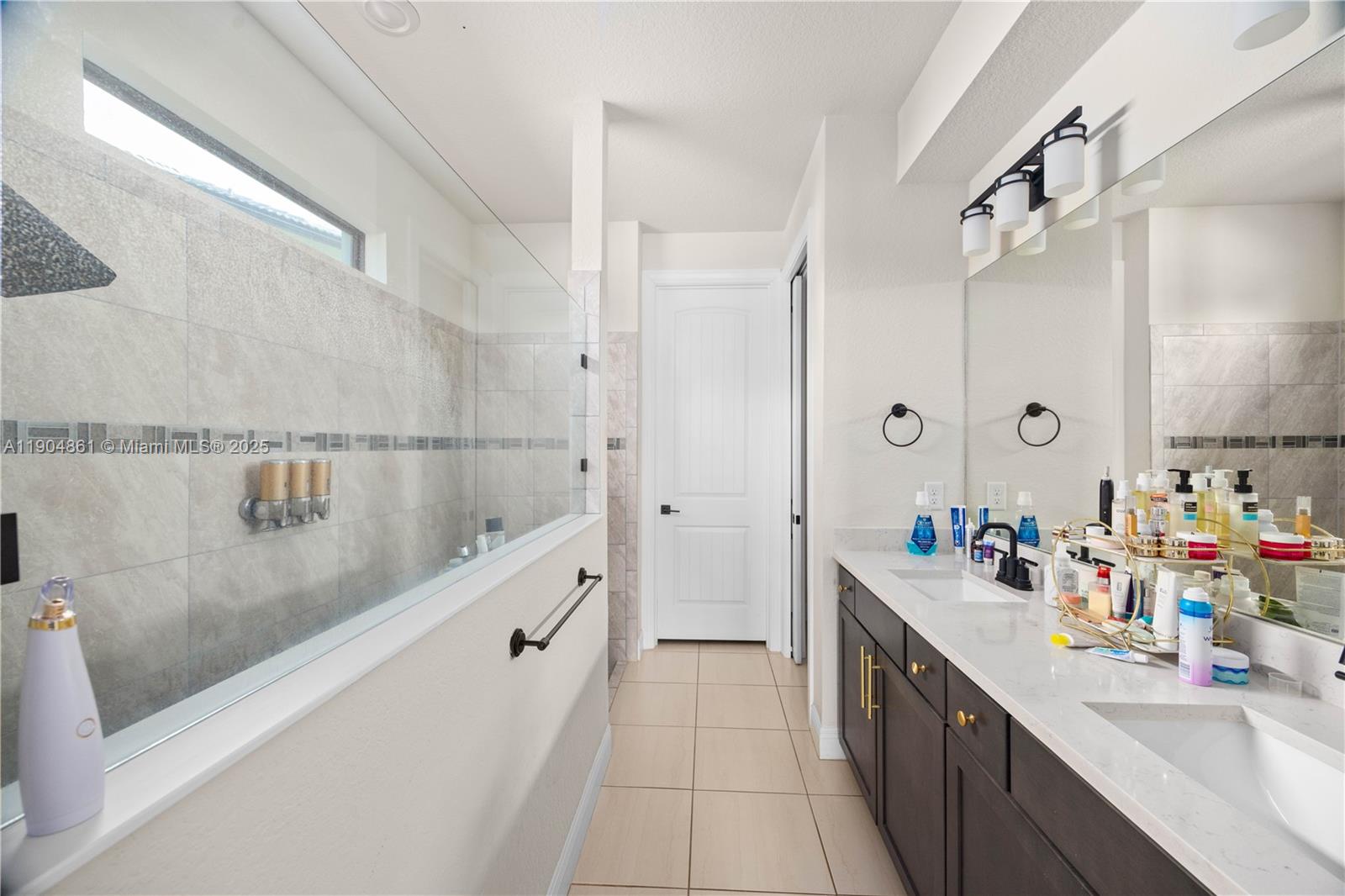 WOODMONT PODS B F & G - Residential