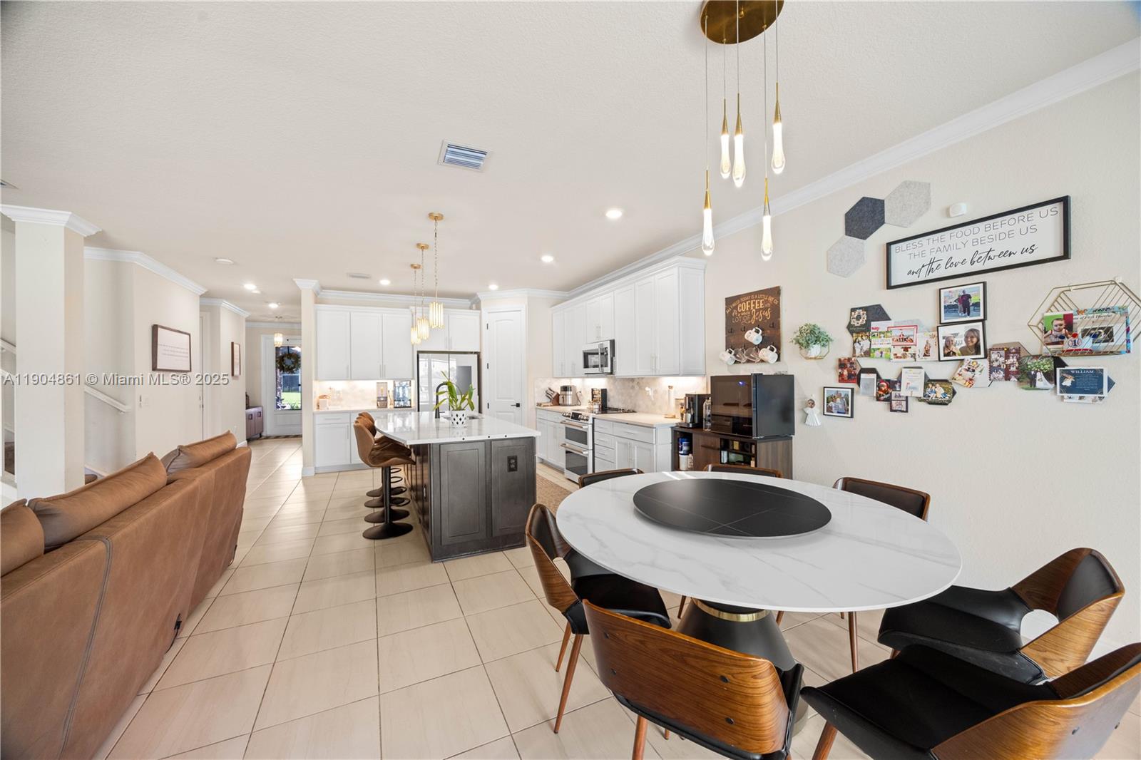 WOODMONT PODS B F & G - Residential