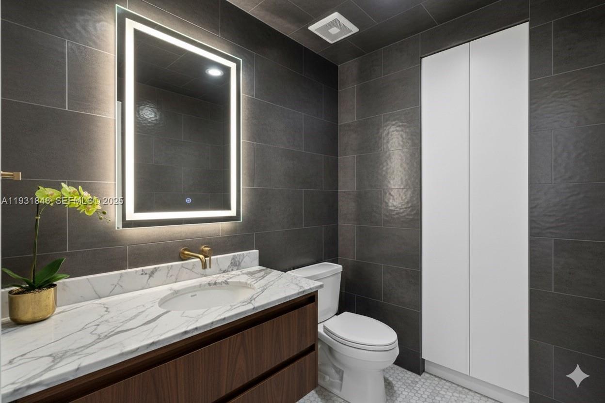 9500 OCEANS CONDO - Residential