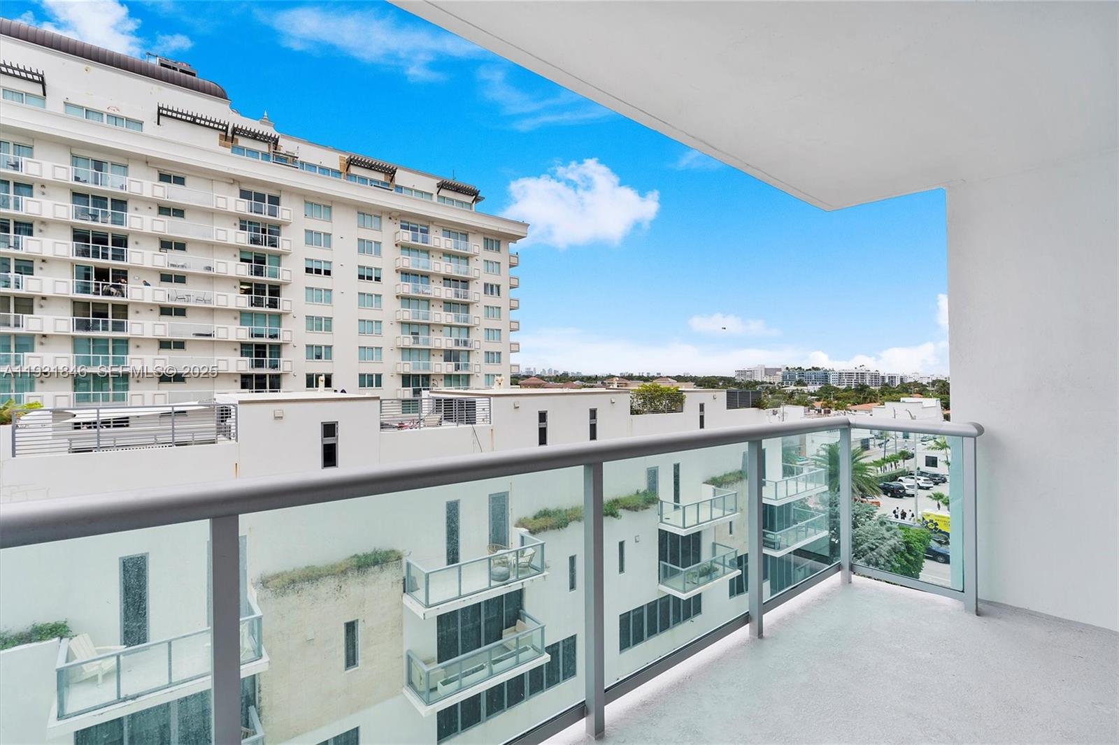 9500 OCEANS CONDO - Residential