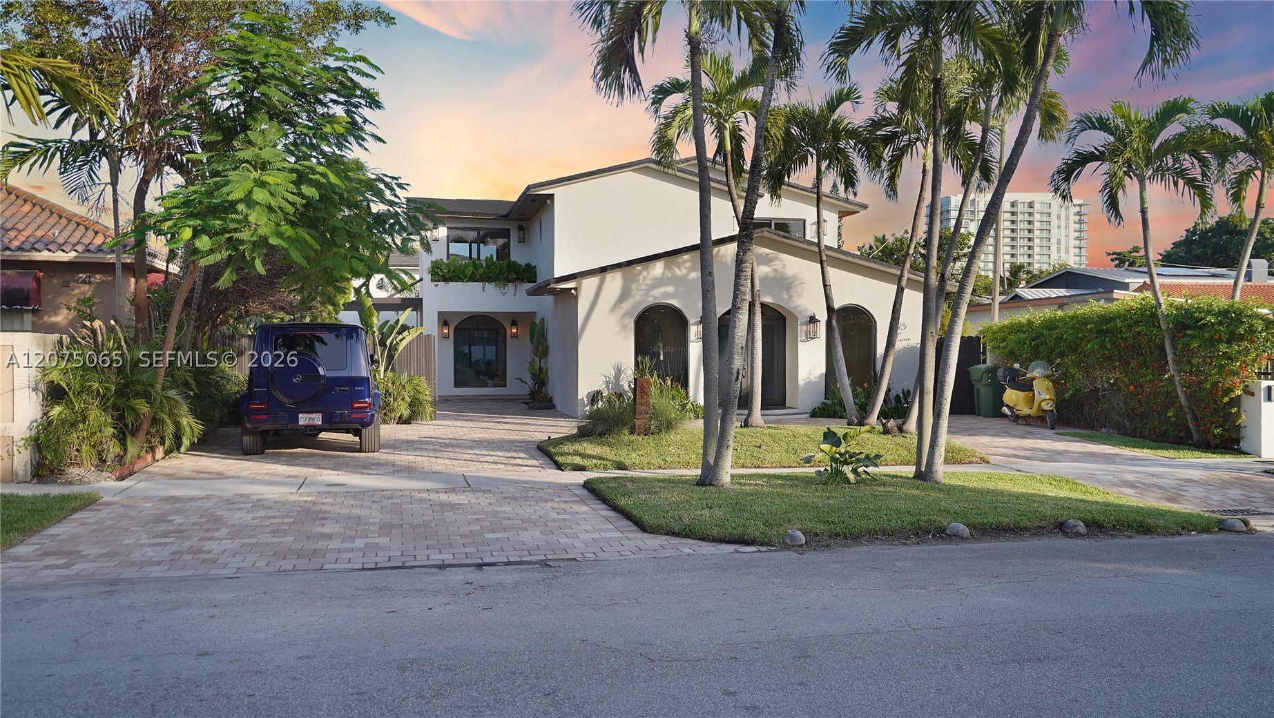2311 SW 5th Ave