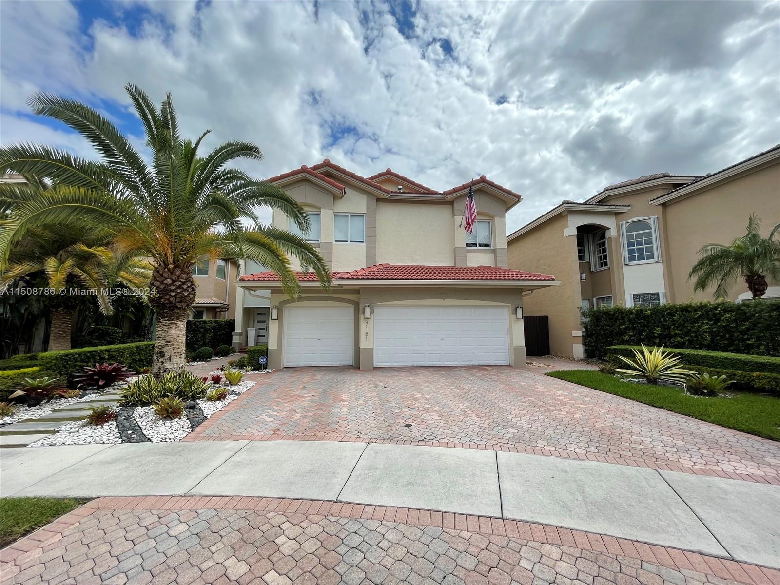 Property for Sale at 7181 Nw 109th Pl, Doral, Miami-Dade County, Florida - Bedrooms: 5 
Bathrooms: 4  - $1,595,000