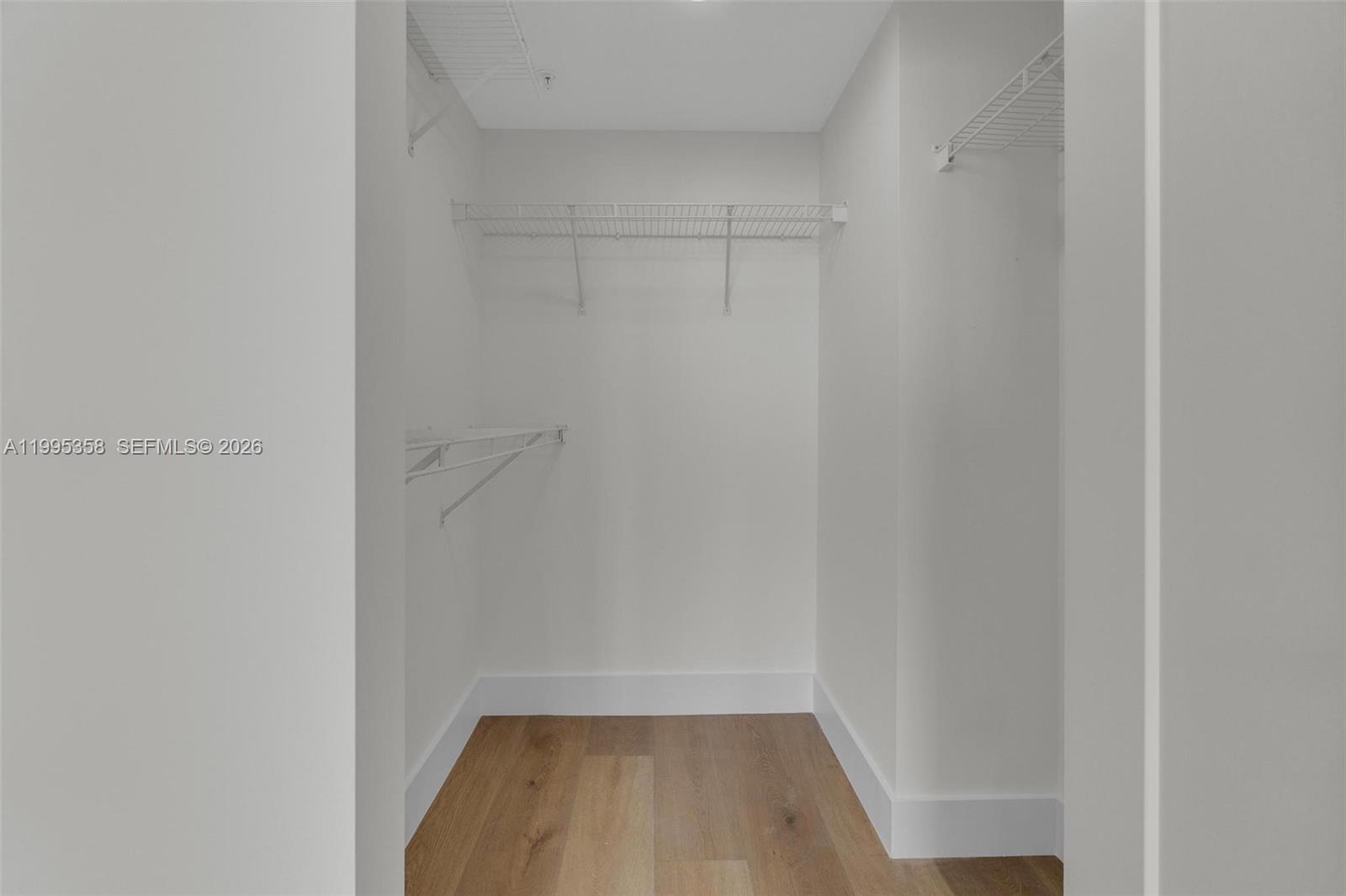 THE MARK ON BRICKELL COND - Residential Lease