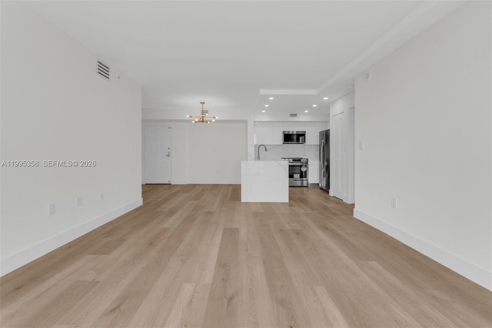 THE MARK ON BRICKELL COND - Residential Lease