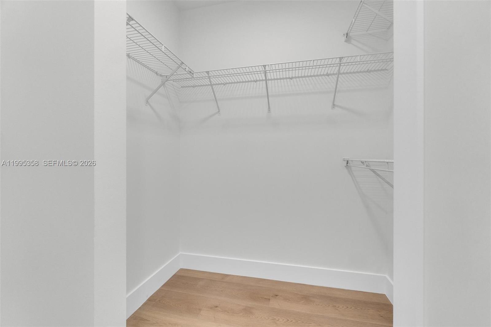 THE MARK ON BRICKELL COND - Residential Lease