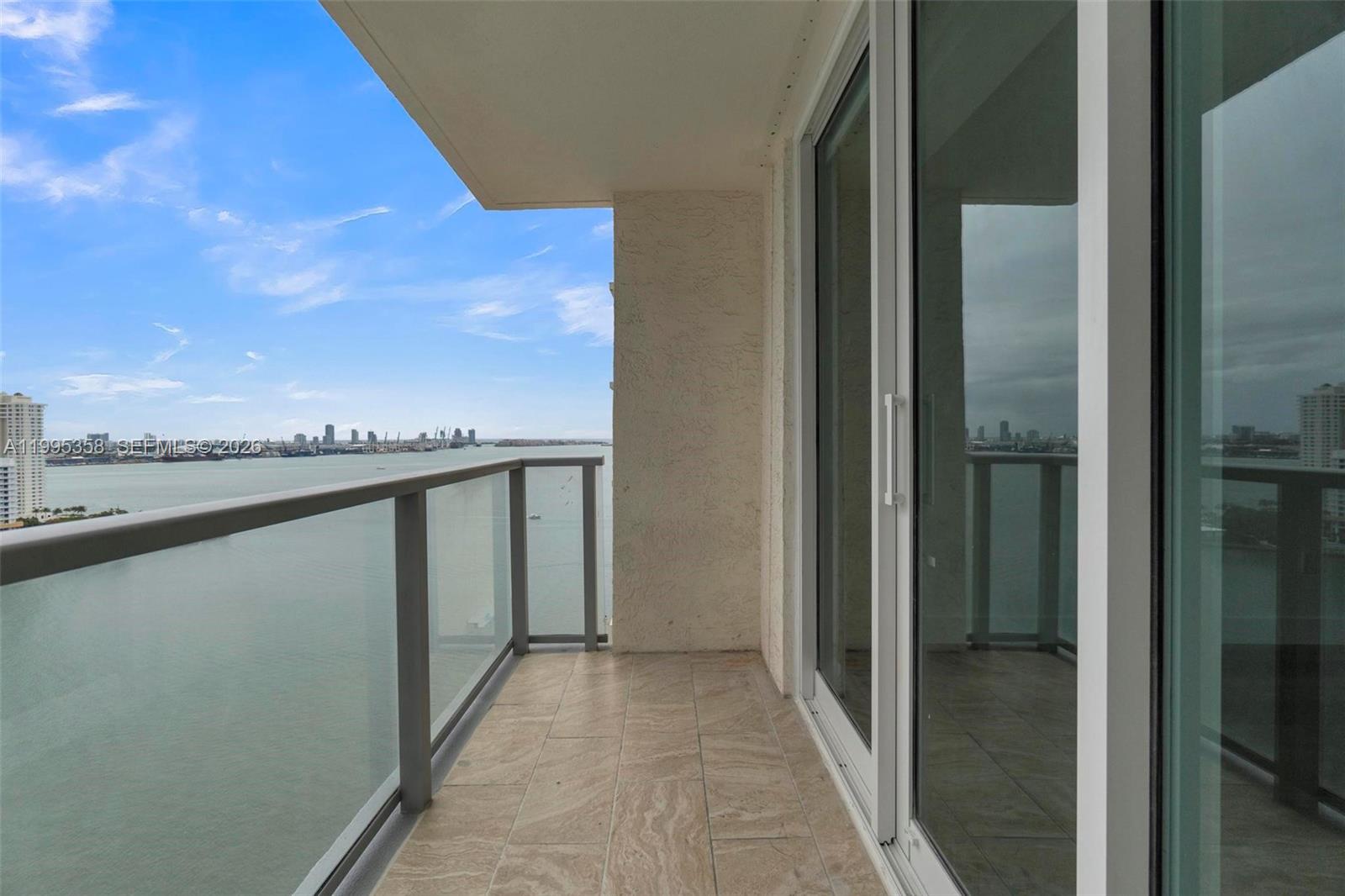 THE MARK ON BRICKELL COND - Residential Lease
