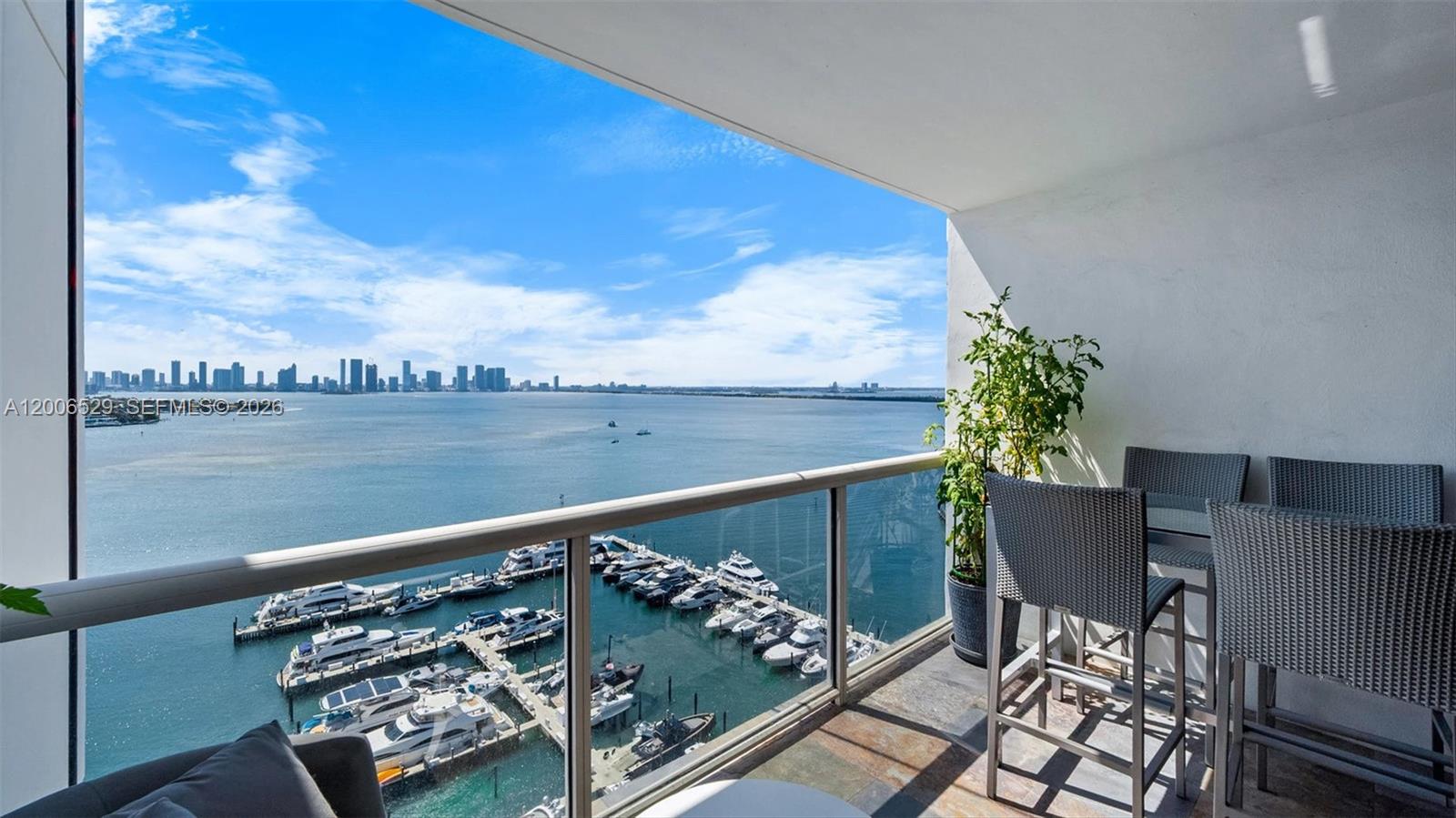 1900 Sunset Harbour Dr 2008