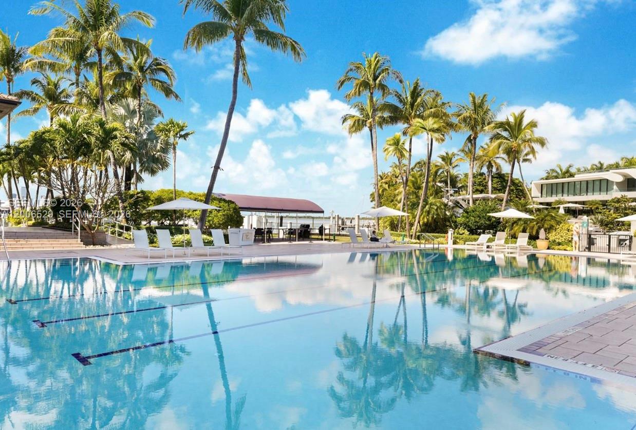 SUNSET HARBOUR NORTH COND - Residential