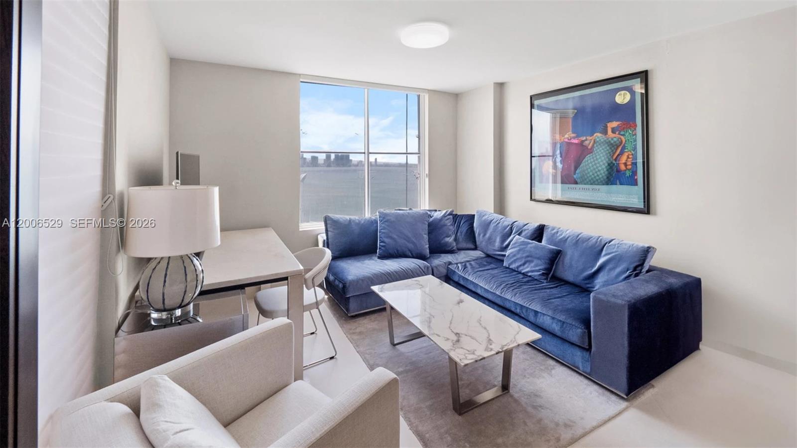 SUNSET HARBOUR NORTH COND - Residential