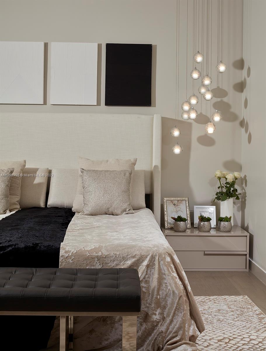 KILLIAN ACRES - Residential