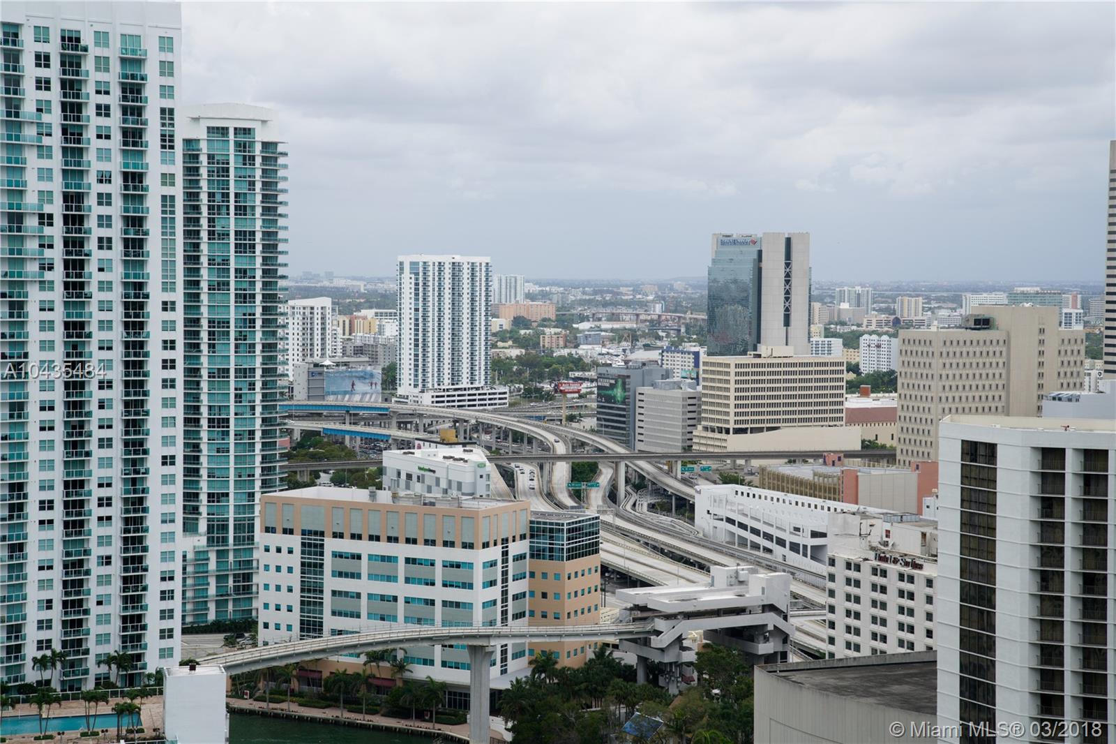 ICON BRICKELL NO 1 - Residential