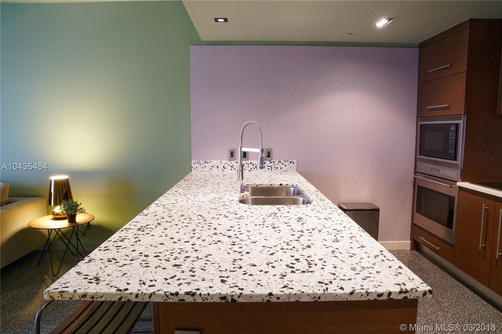 ICON BRICKELL NO 1 - Residential