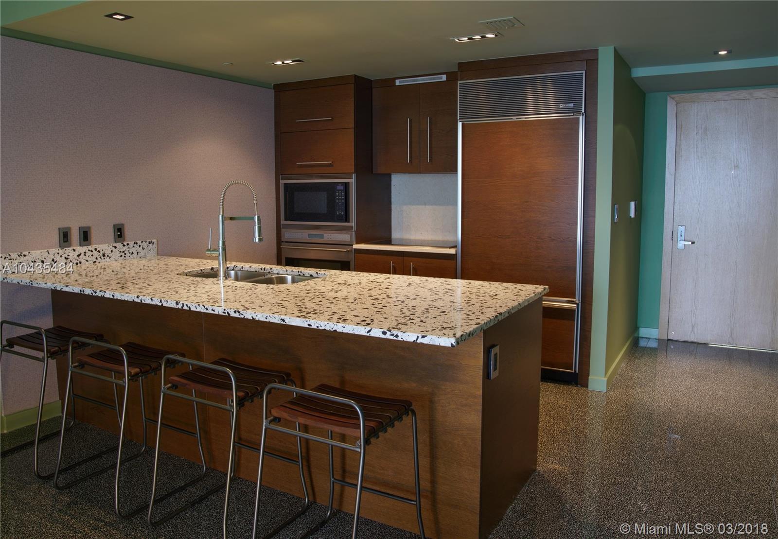 ICON BRICKELL NO 1 - Residential