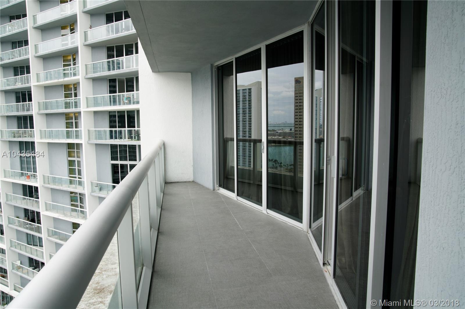 ICON BRICKELL NO 1 - Residential