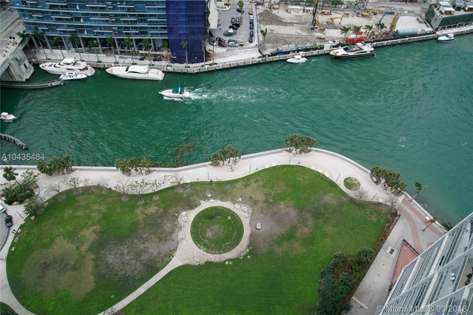 ICON BRICKELL NO 1 - Residential