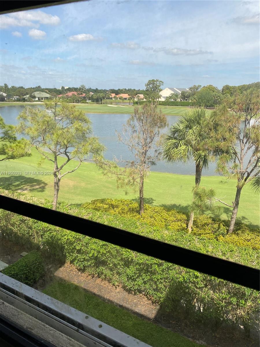 WHITEHALL VILLAGE - Residential