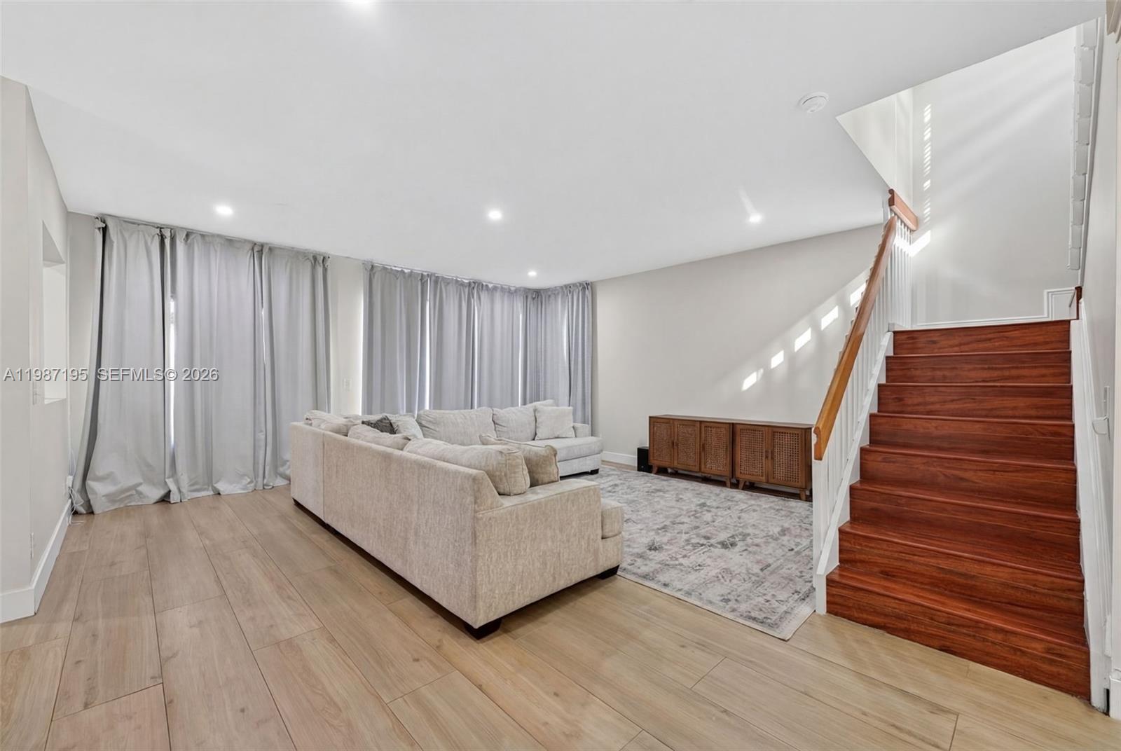 CHAPEL TRAIL II - Residential