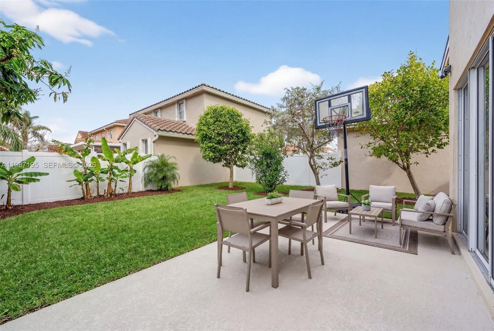 CHAPEL TRAIL II - Residential