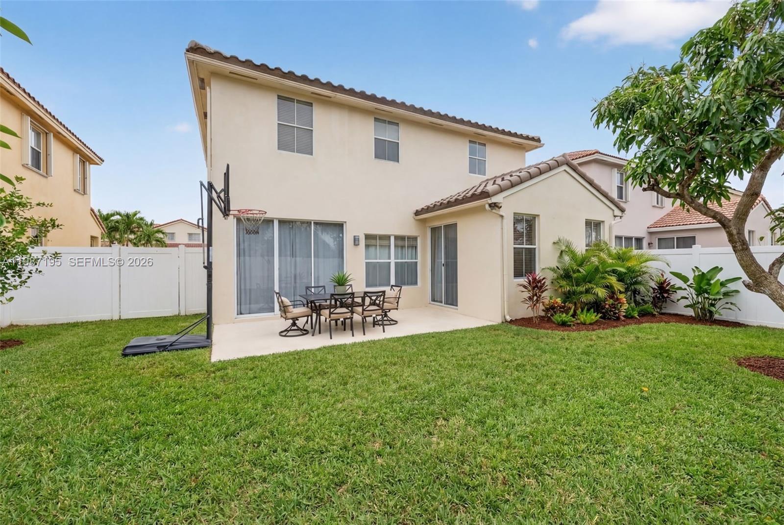 CHAPEL TRAIL II - Residential