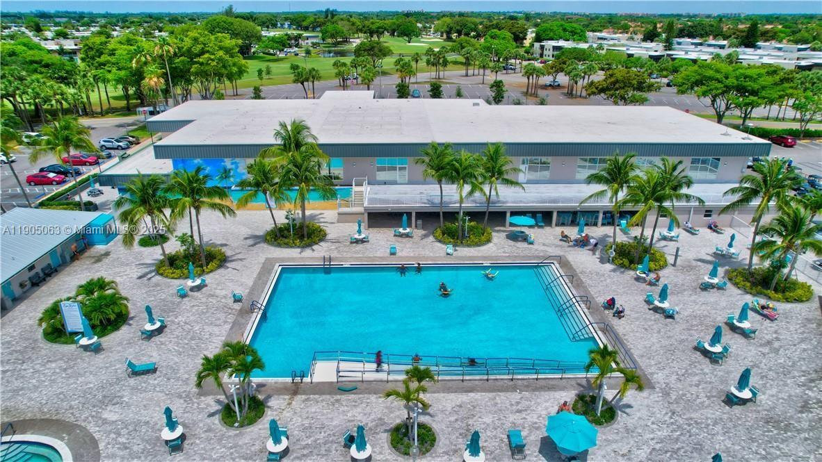 KINGS POINT FLANDERS COND - Residential