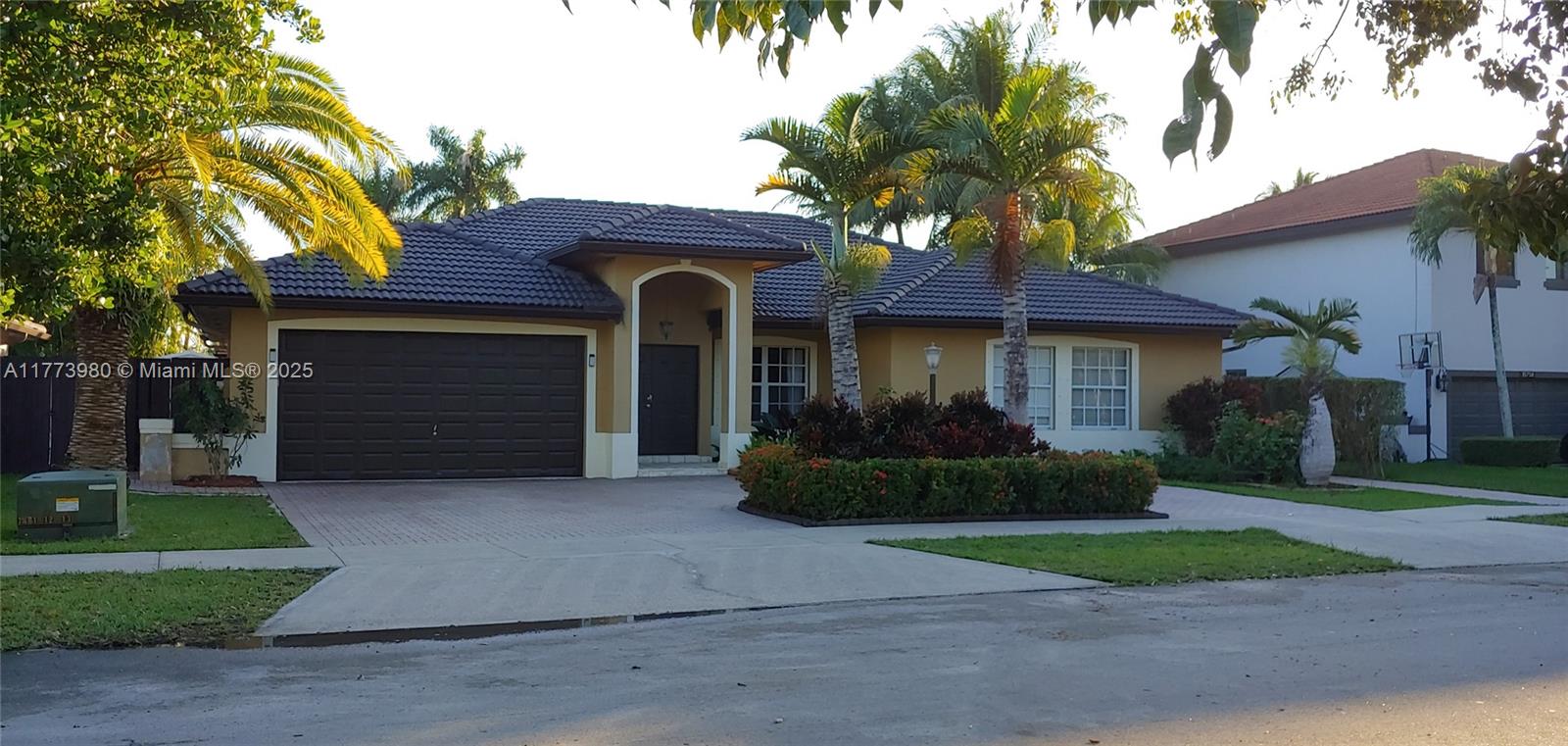 Beautifully renovated (4) Bedroom (2 1/2) Bath home located in the Garden Hills community of West Kendall, one story, very cozy, , real cool backyard with a Tiki Hut, Outdoor Kitchen, TV's and a Basketball Court, perfect for your parties and reunions. House is conveniently located near major stores. Walking distance to Walmart, Home Depot, Target, Publix, Baptist
West Kendall Hospital, Metrobus Station, Urban Air also Elementary, Middle and High Schools. Couldn't be anymore perfect ! No H.O.A. The house will be available beginning June 7th, 2025