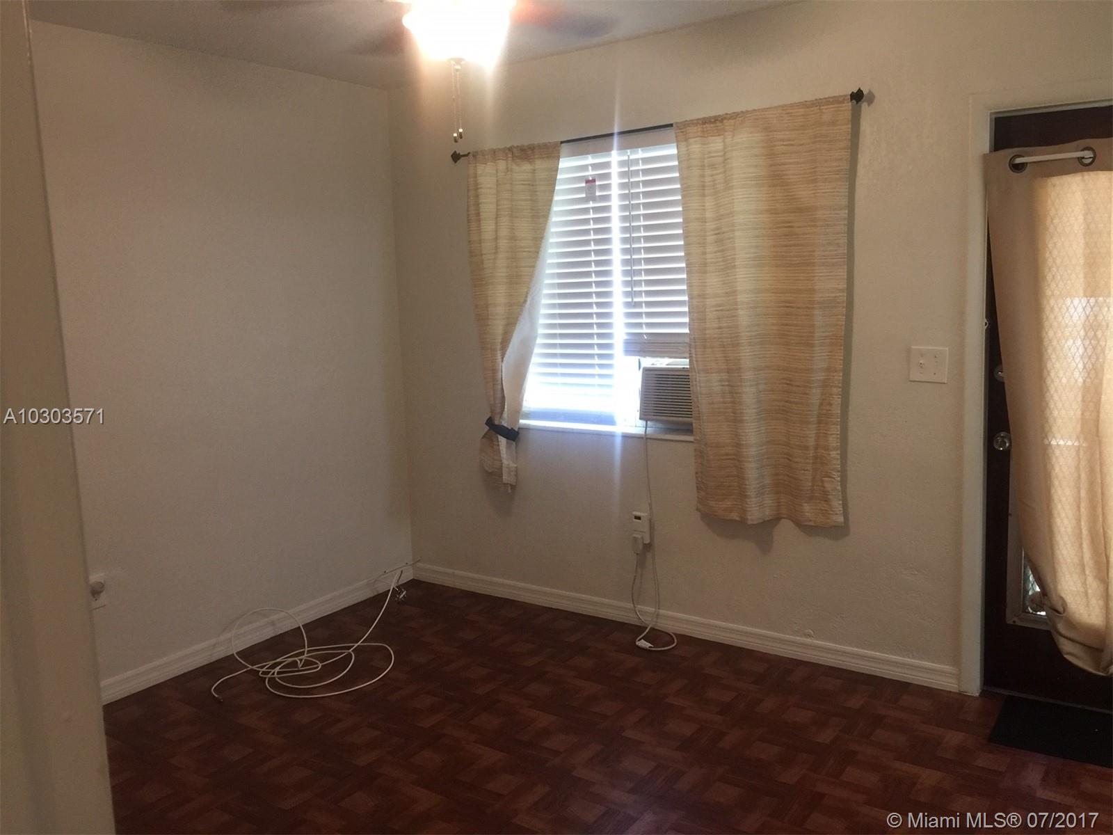 IRONS MANOR A - Residential Lease