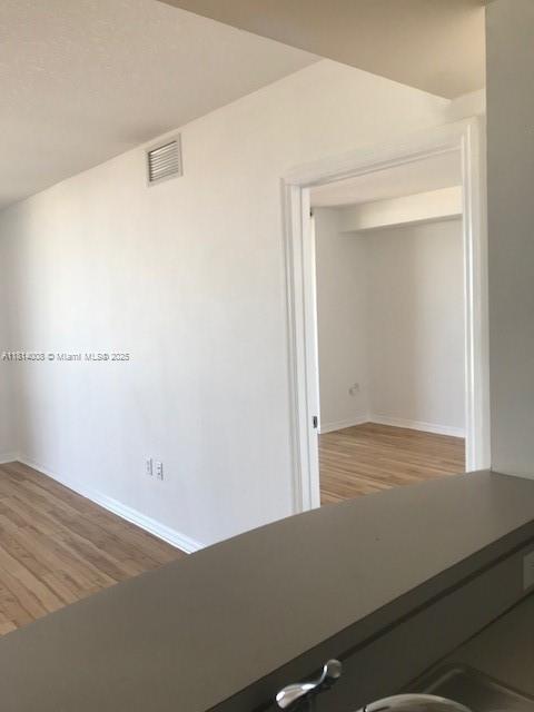 BRICKELL VISTA CONDO - Residential Lease