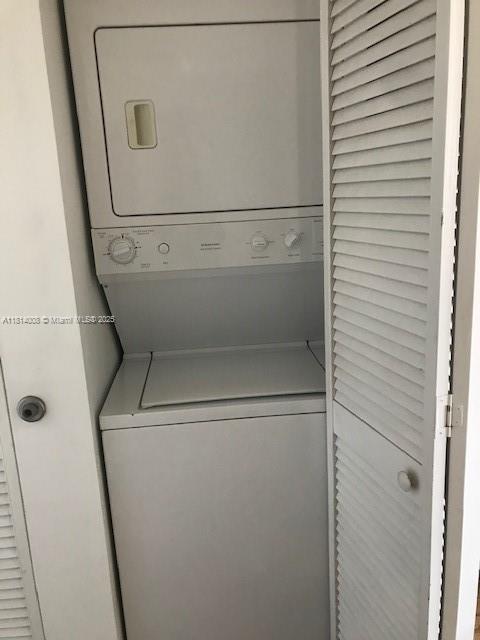 BRICKELL VISTA CONDO - Residential Lease