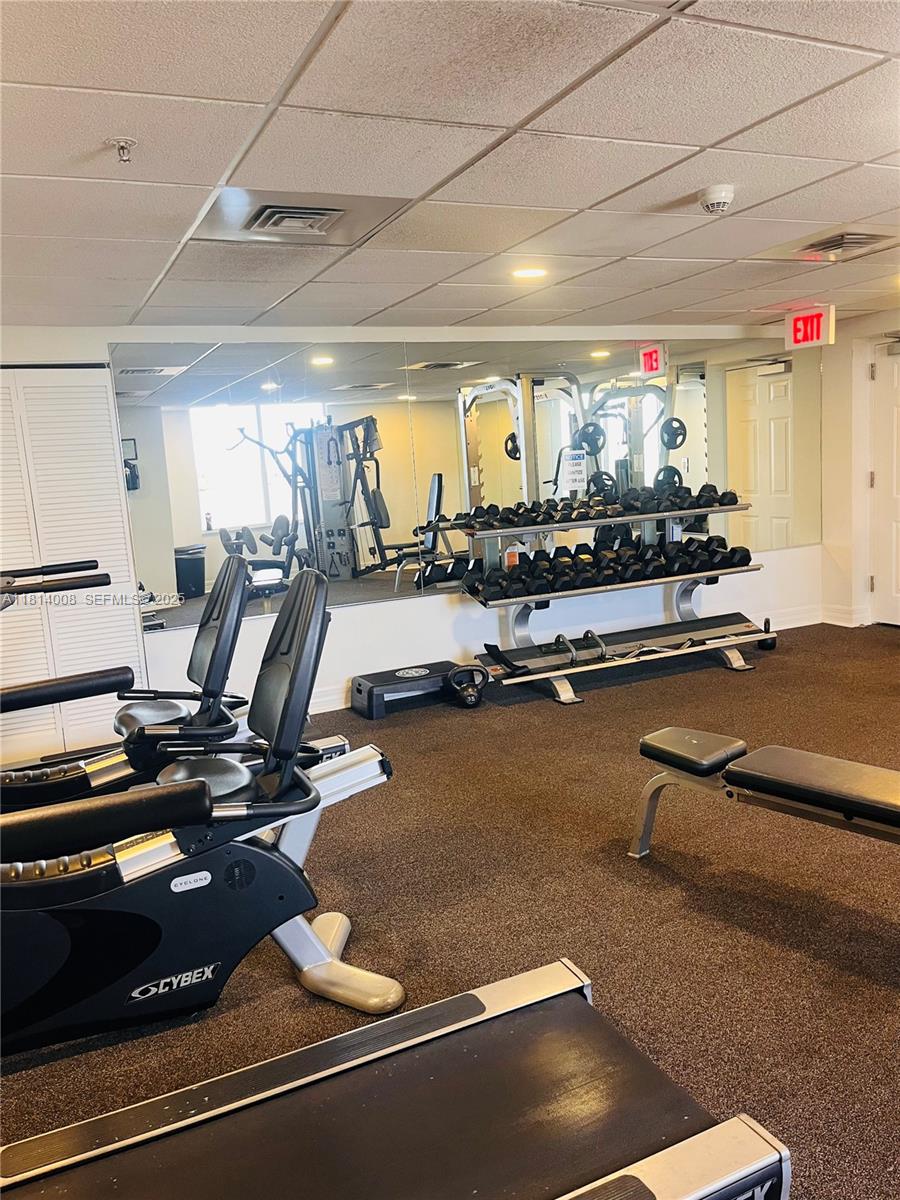 BRICKELL VISTA CONDO - Residential Lease