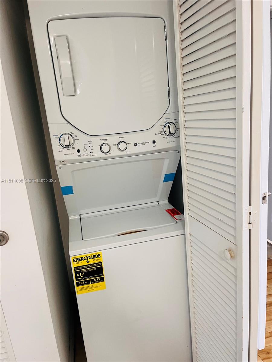 BRICKELL VISTA CONDO - Residential Lease