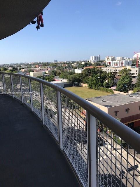 BRICKELL VISTA CONDO - Residential Lease