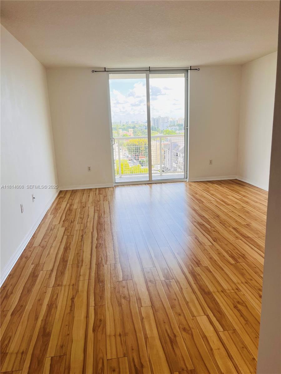 BRICKELL VISTA CONDO - Residential Lease