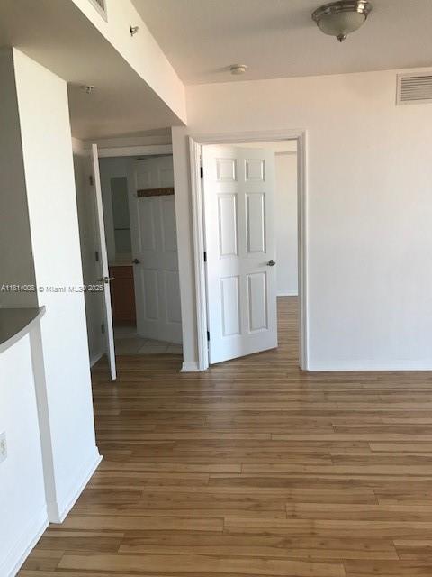 BRICKELL VISTA CONDO - Residential Lease