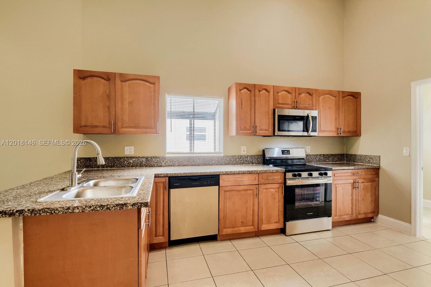 WOODMONT TRACT 47 - Residential