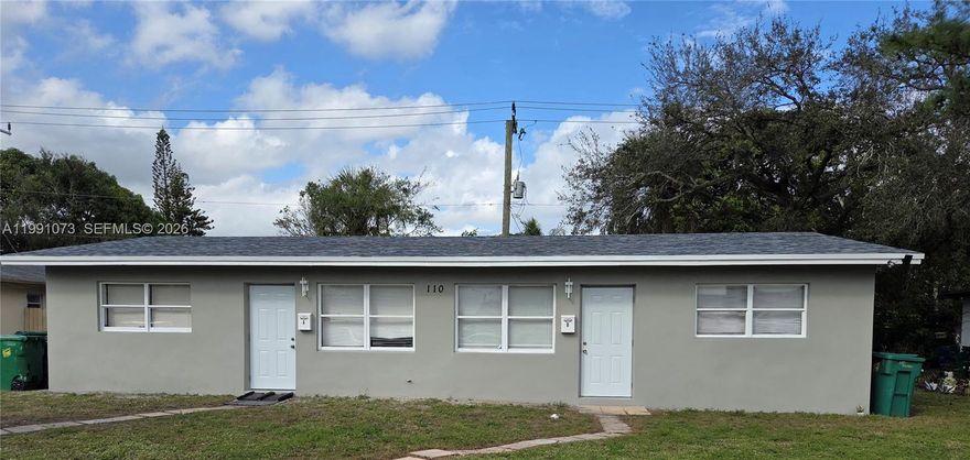 Brand New Duration Owens Corning Shingle Roof, Brand New Paint on exterior. Located on private cul-de-sac road.
Property in very nice condition
2 Bedroom tenant is section 8 paying $2500.00 month
1 bedroom rent due to increase on 05-01-2026 to $1750.00 month
Large private yard, nice income producing property
Please do not disturb tenants.