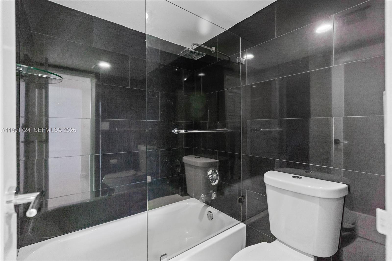 AVENTURA ELDORADO CONDO - Residential