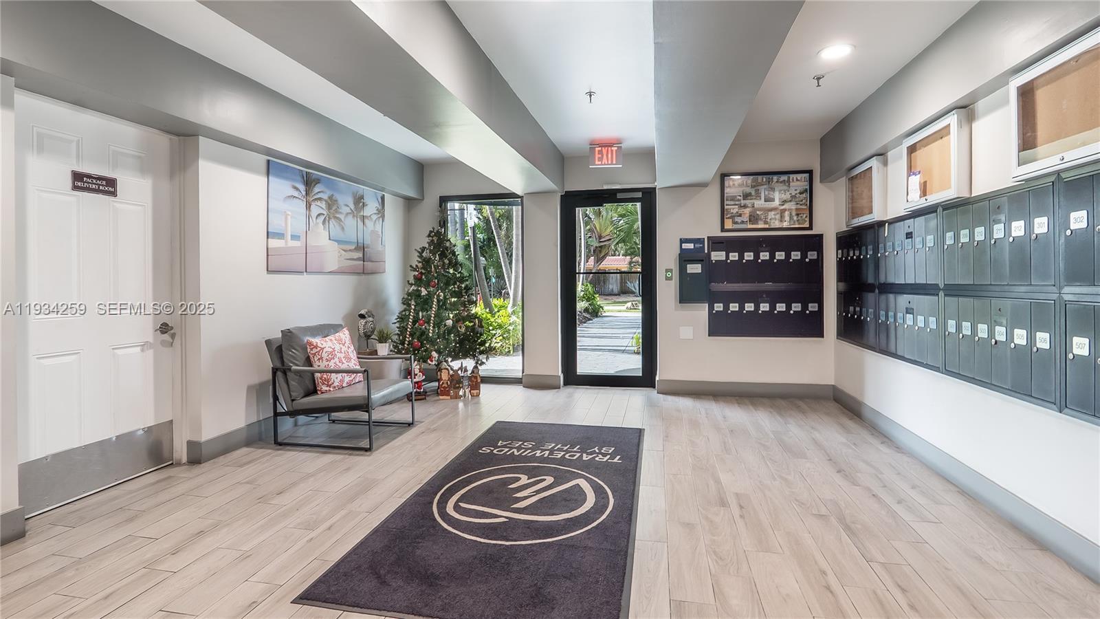 TRADEWINDS BY THE SEA CON - Residential