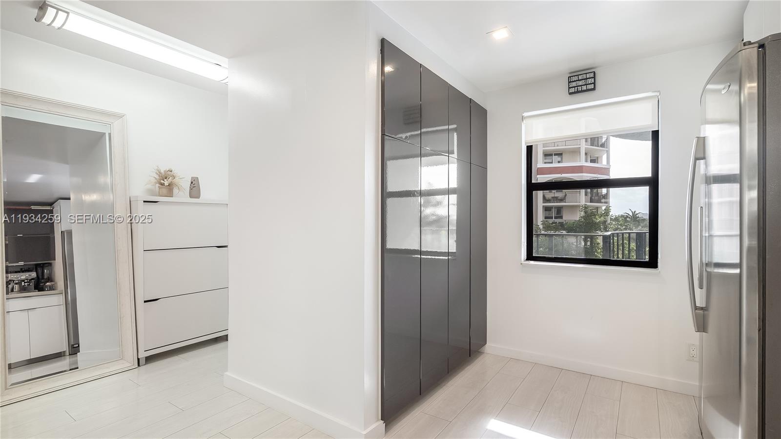 TRADEWINDS BY THE SEA CON - Residential