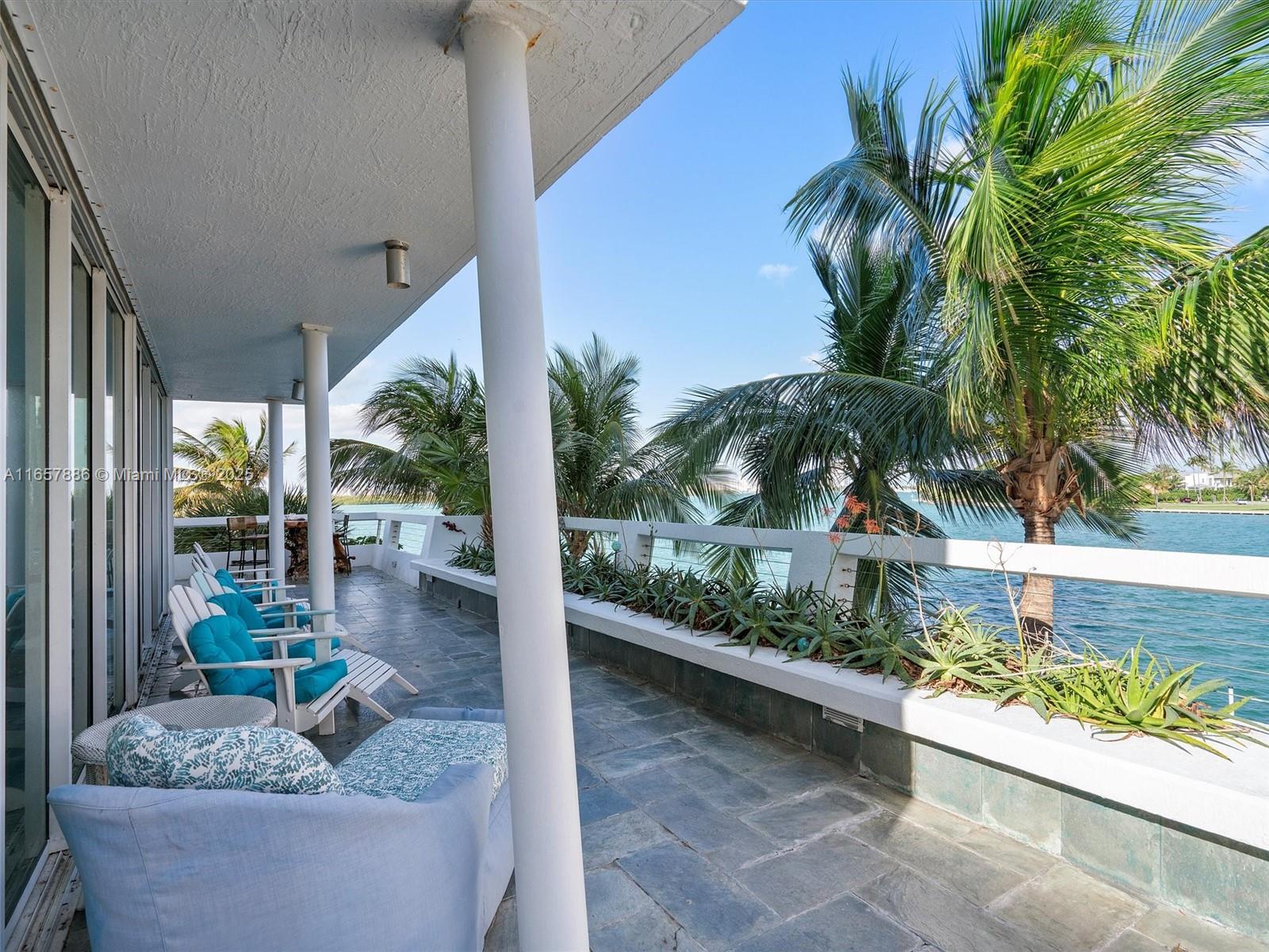 LE NAUTIQUE AT HAULOVER I - Residential