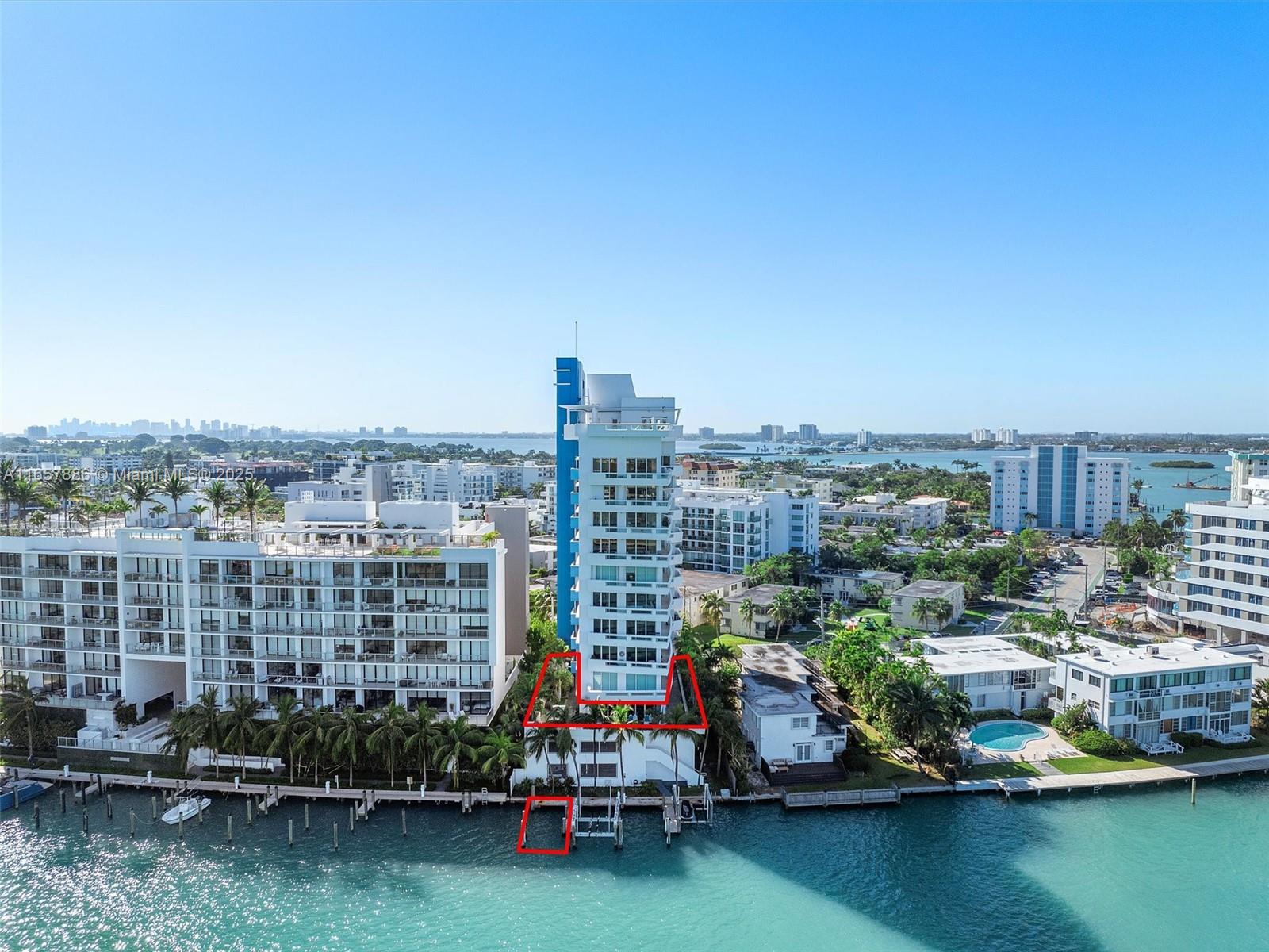 LE NAUTIQUE AT HAULOVER I - Residential