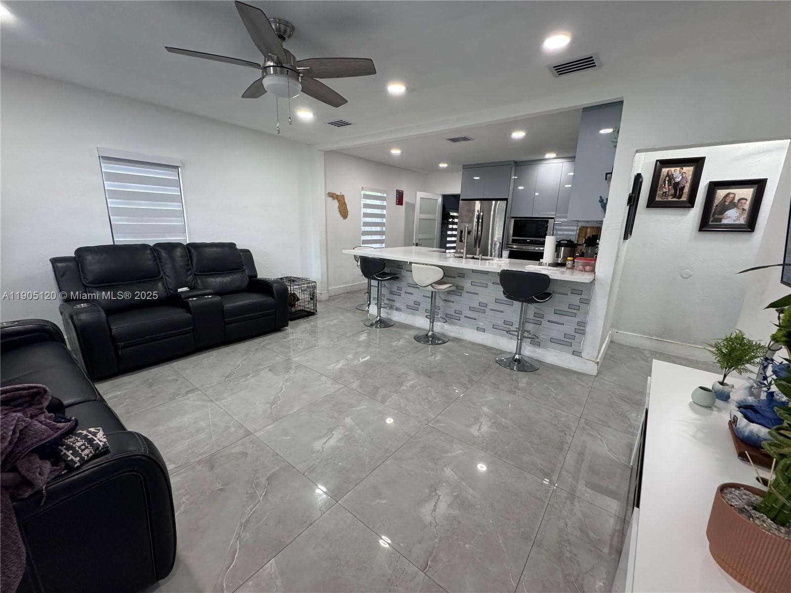 HIALEAH 13TH ADDN AMD PL - Residential Lease
